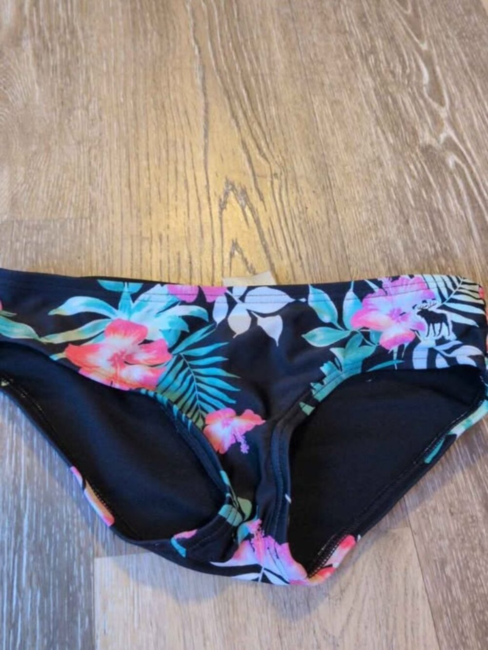 abercrombie kids Bikini Bottoms 5/6 girls